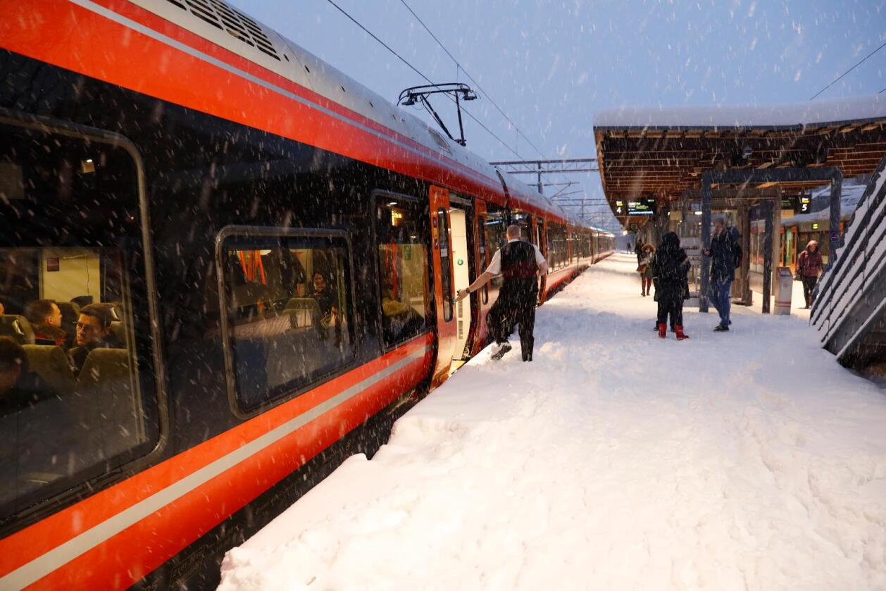 Togutbygging: Jernbanen er et godt og miljøvennlig reisetilbud. Foto: Terje Bendiksby / NTB scanpix