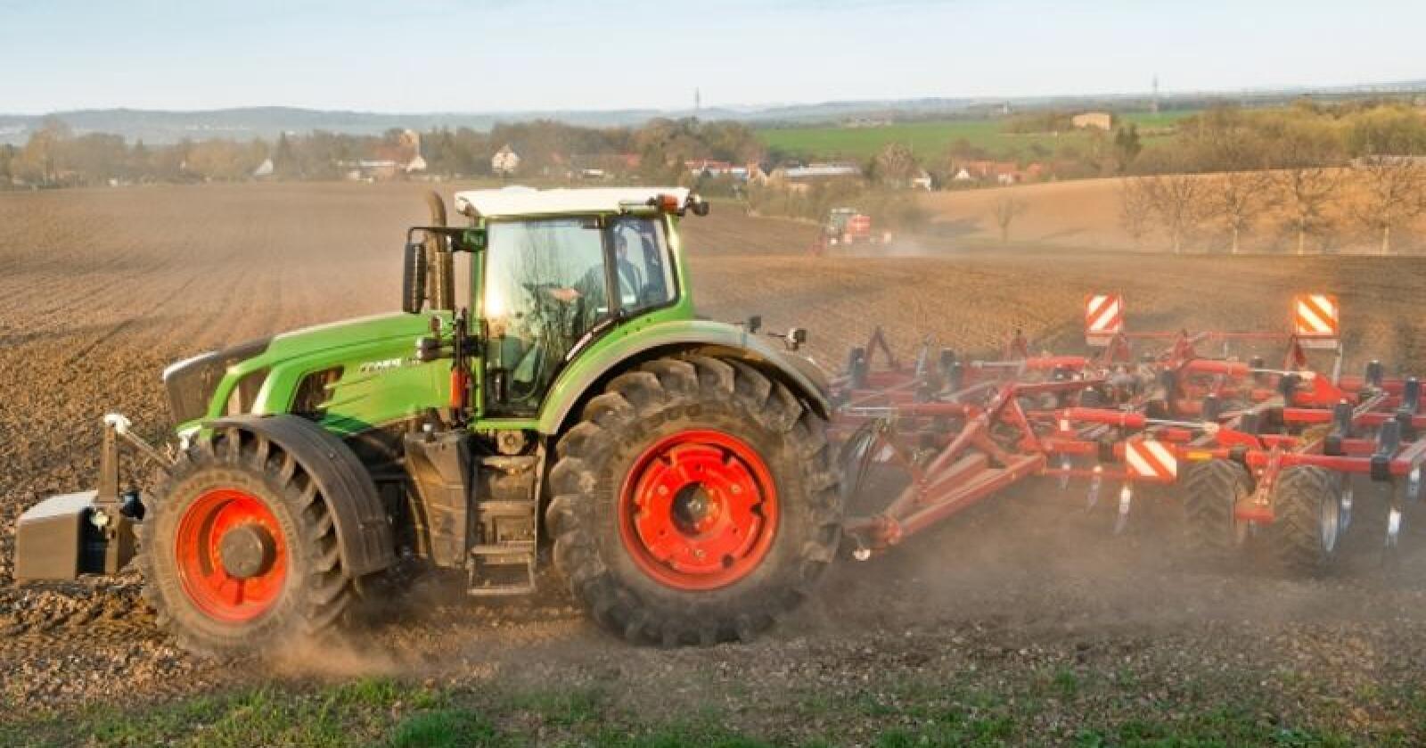 Både Fendt og John Deere vil presentere splitter nye traktormodeller for allmennheten under Agritechnica i november. (Foto: produsenten)