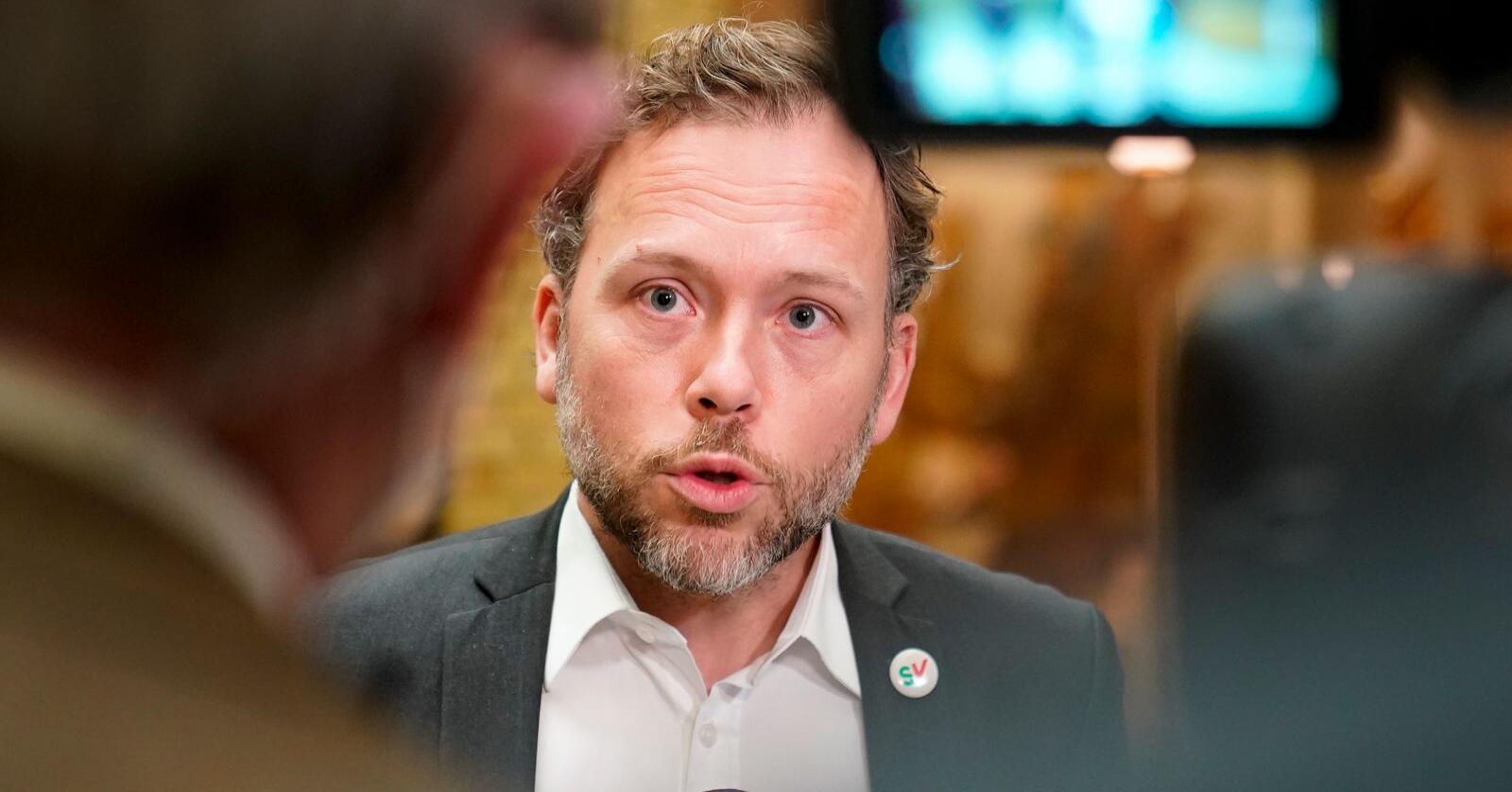 SV-leder Audun Lysbakken krever penger til bønder og kollektivtransport før forhandlinger med regjeringen om krisestøtteordninger. Arkivfoto: Torstein Bøe / NTB
