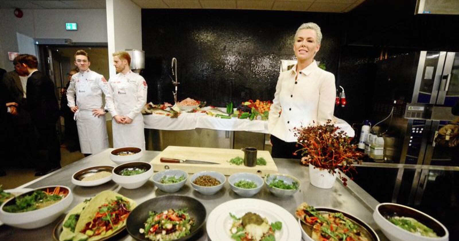Superkjendis og EAT-gründer Gunhild Stordalen vil få oss til å spise mindre kjøtt. Foto: Siri Juell Rasmussen 