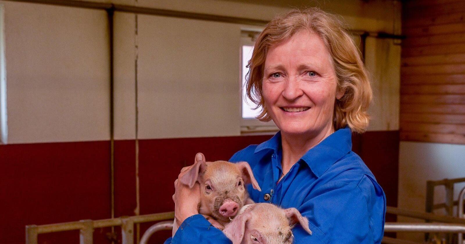 Kristin Ianssen er en av bøndene som reagerer på at det oppfordrer til boikott av svinenæringa i Norge. Hun mener det er lite konstruktivt å oppfordre til boikott. Foto: Privat