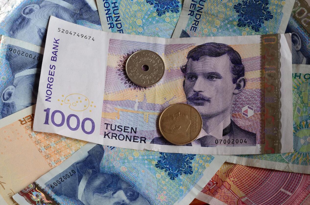 Totalt var norske husholdningers bankinnskudd 1.003 milliarder kroner ved utgangen av september, 76 milliarder enn på samme tidspunkt i fjor. Foto: Colourbox