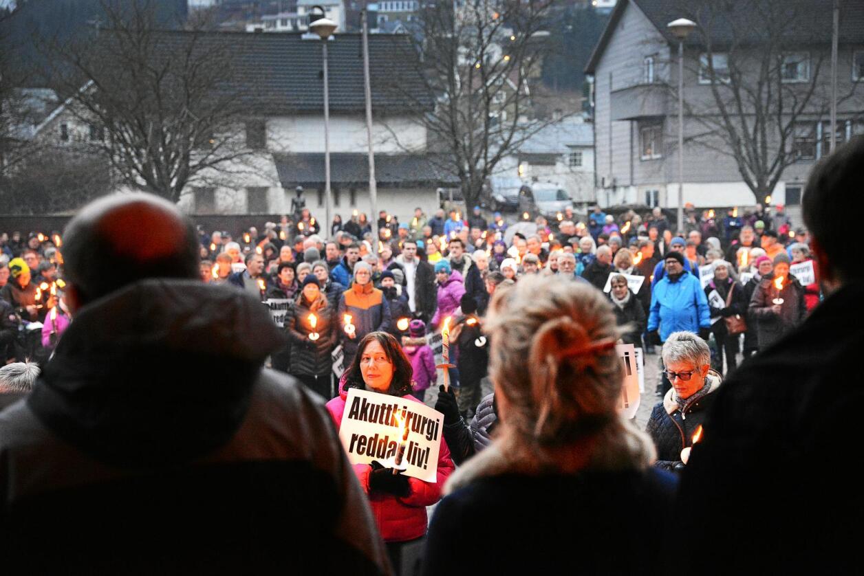 Folk i Odda demonstrerte for sykehuset 16. februar. Foto: Siri Juell Rasmussen