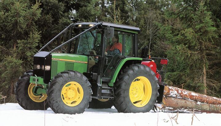 Ny generasjon: Med 6000-serien fra 1992 gikk John Deere inn i en helt ny æra med rammebygde traktorer.