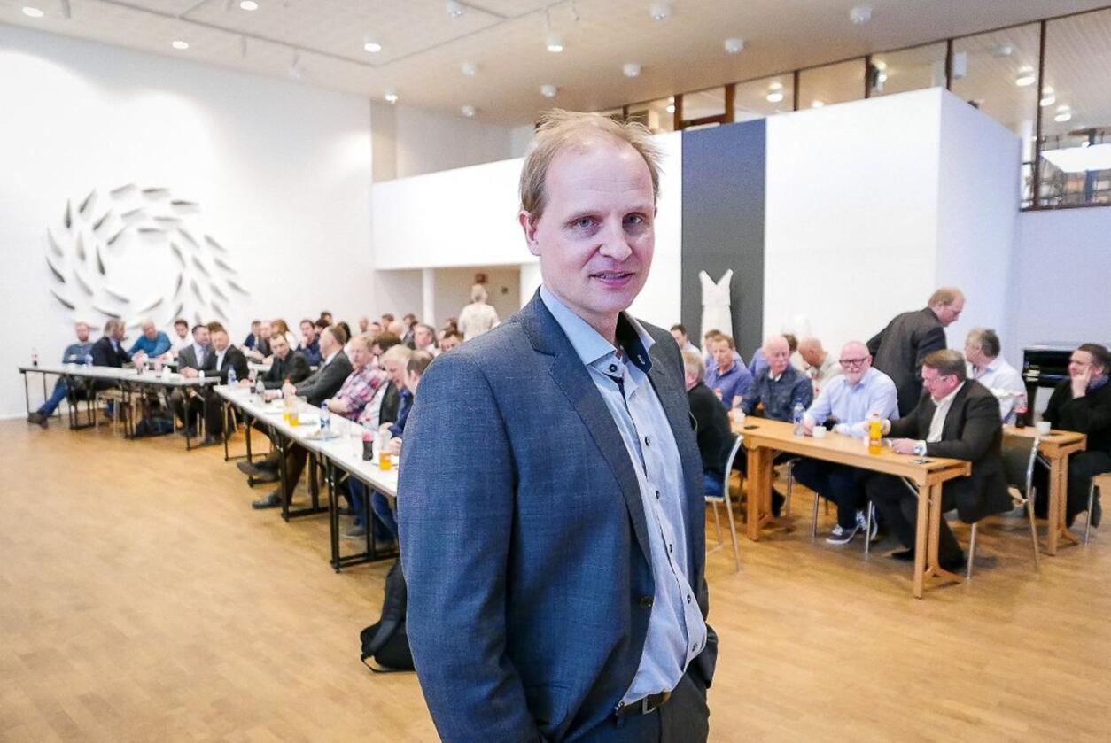 Administrerende direktør i Funn AS, Lars Ivar Simonsen, forventer at flyruta Bodø - Evenes ikke blir lagt ned. Foto: Funn AS
