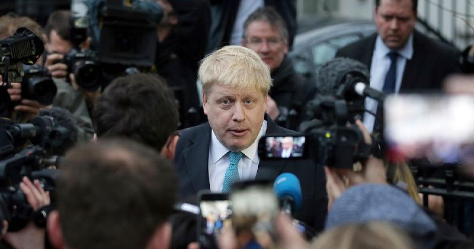 Boris Johnson var en av frontfigurene i kampanjen for å få Storbritannia ut av EU. Nå er han favoritt til å bli ny partileder i Det konservative partiet. Foto: Tim Ireland / AP / NTB scanpix