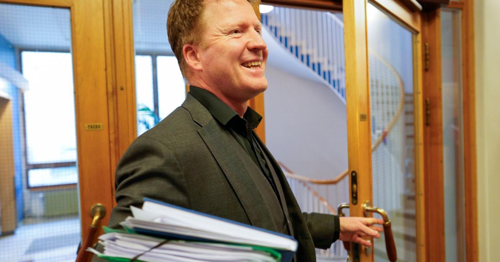 Kommunal- og distriktsminister Sigbjørn Gjelsvik (Sp). Foto: Heiko Junge/NTB
