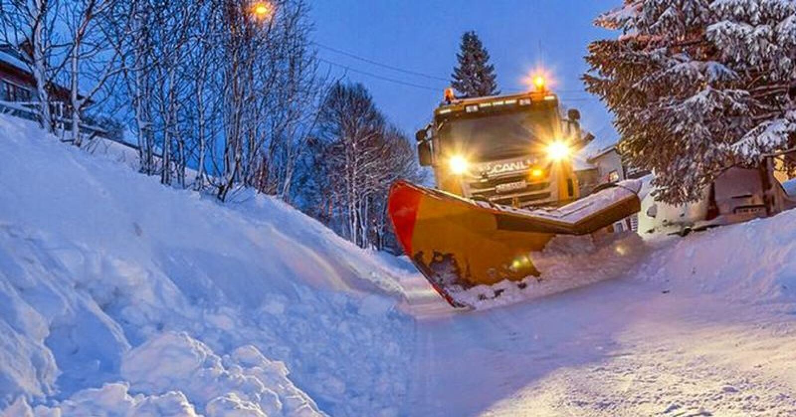 Rekord: Aldri før har det vært brøytet så mye på norske veier som forrige vinter. Foto: Privat