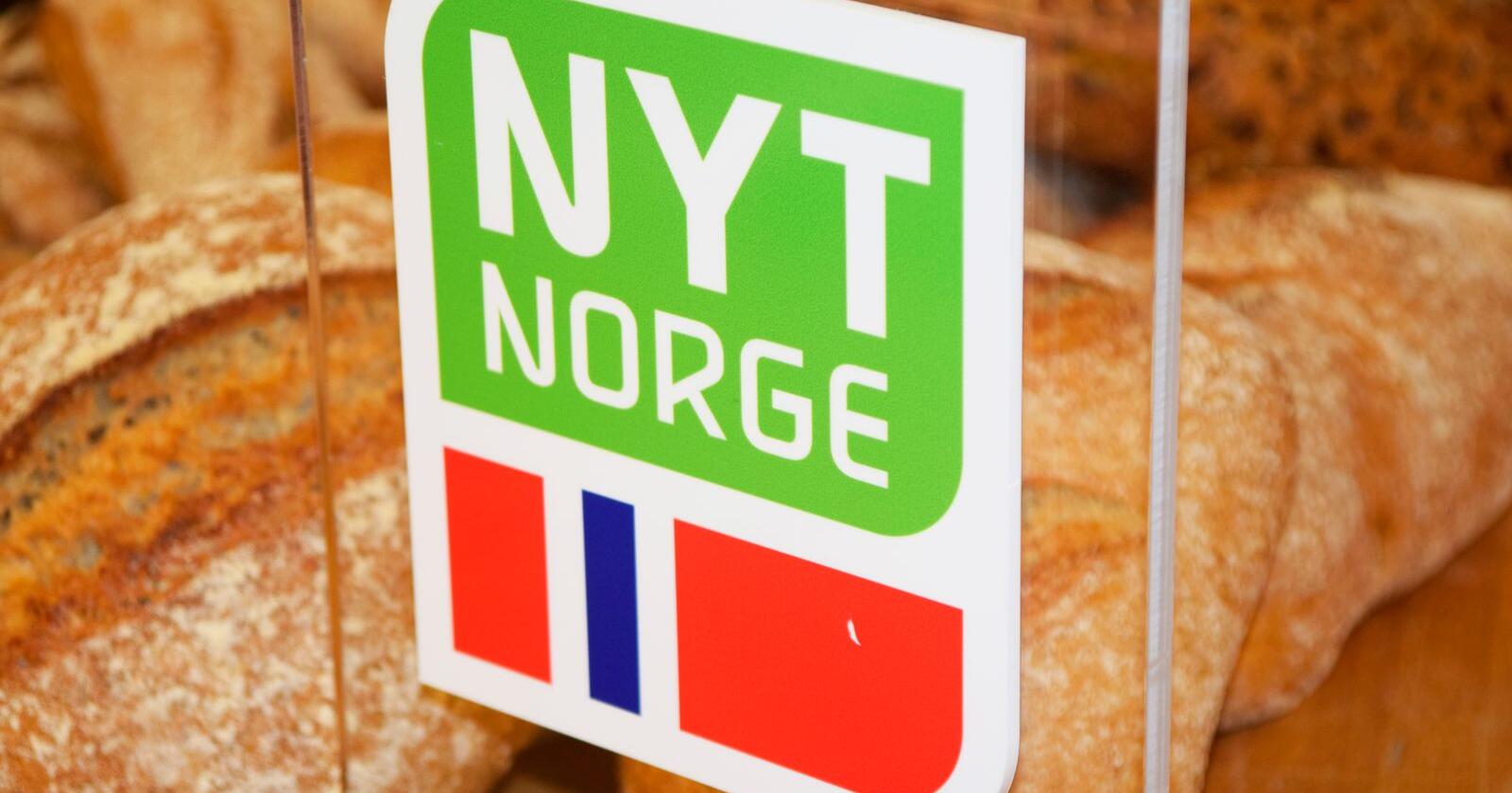 Merkevareordningen Nyt Norge skal garantere at varen er norsk. Det er i dag 4800 mat- og drikkeprodukter i Norge som er godkjent for å bruke merket. Foto: Stiftelsen Norsk Mat