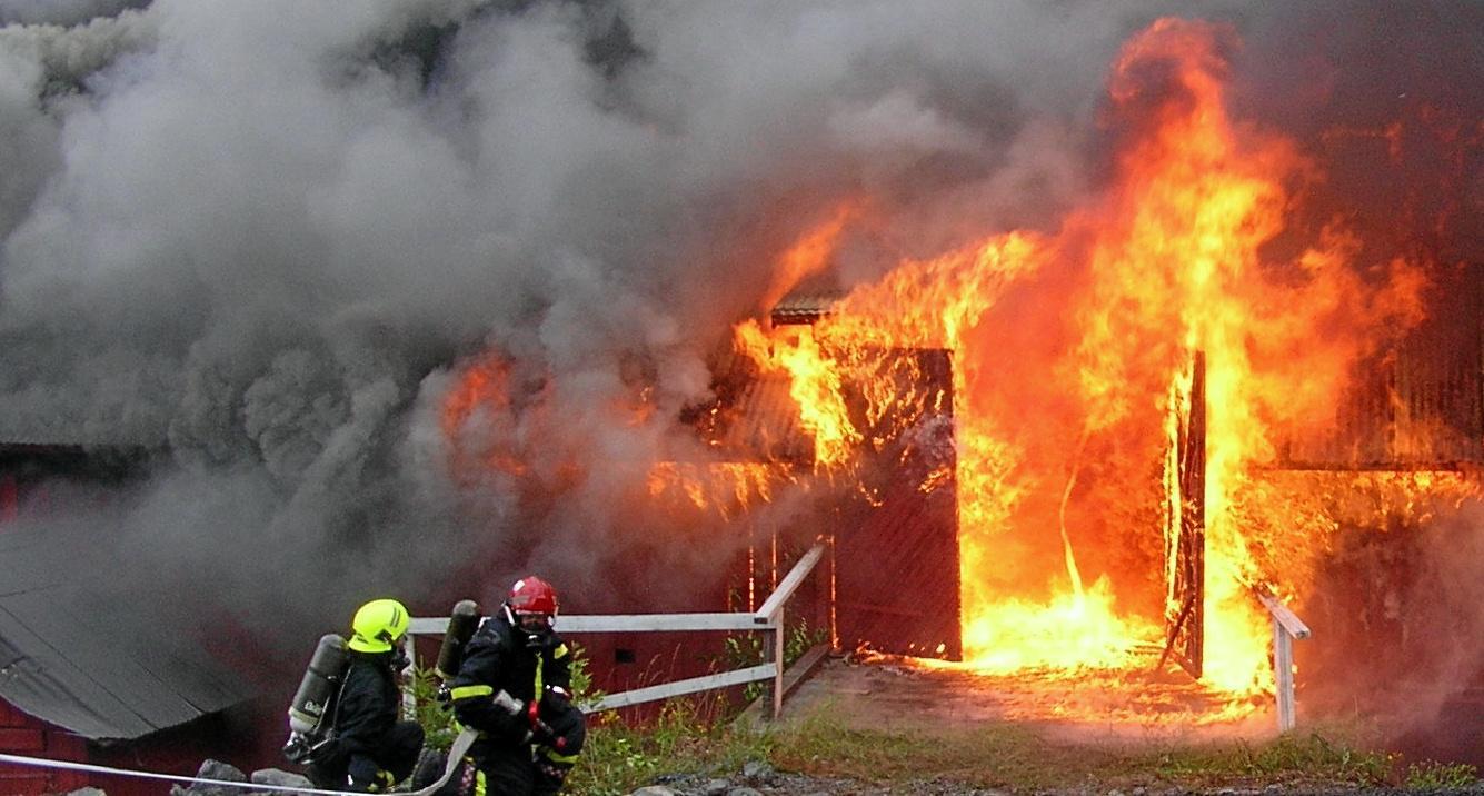 Brann: Antallet branner i driftsbygninger ser ut til å være på vei ned. Foto: Landbrukets Brannvernkomité