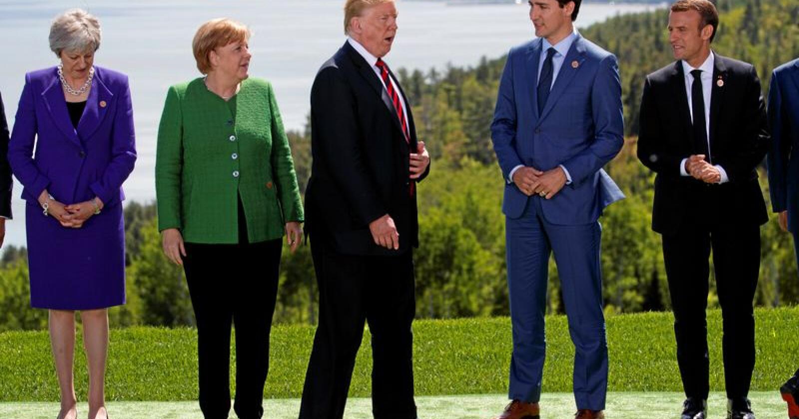 G7-stemning: På bildet er Trump dessverre ikke i ferd med å demonstrere Michael Jackson-danseteknikken «moonwalking» for de øvrige G7-statslederne. Foto: Evan Vucci / AP / NTB Scanpix