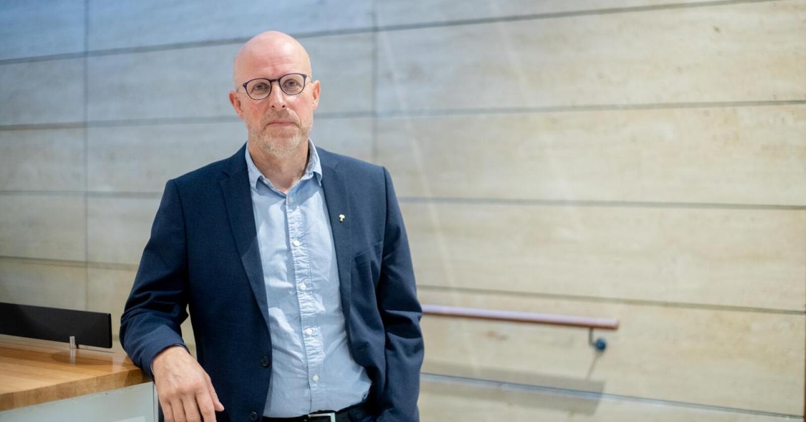 Erling Aas-Eng, styremedlem i Norges Bondelag, er misfornøyd med NRKs klimadekning av rødt kjøtt. Foto: Vidar Sandnes