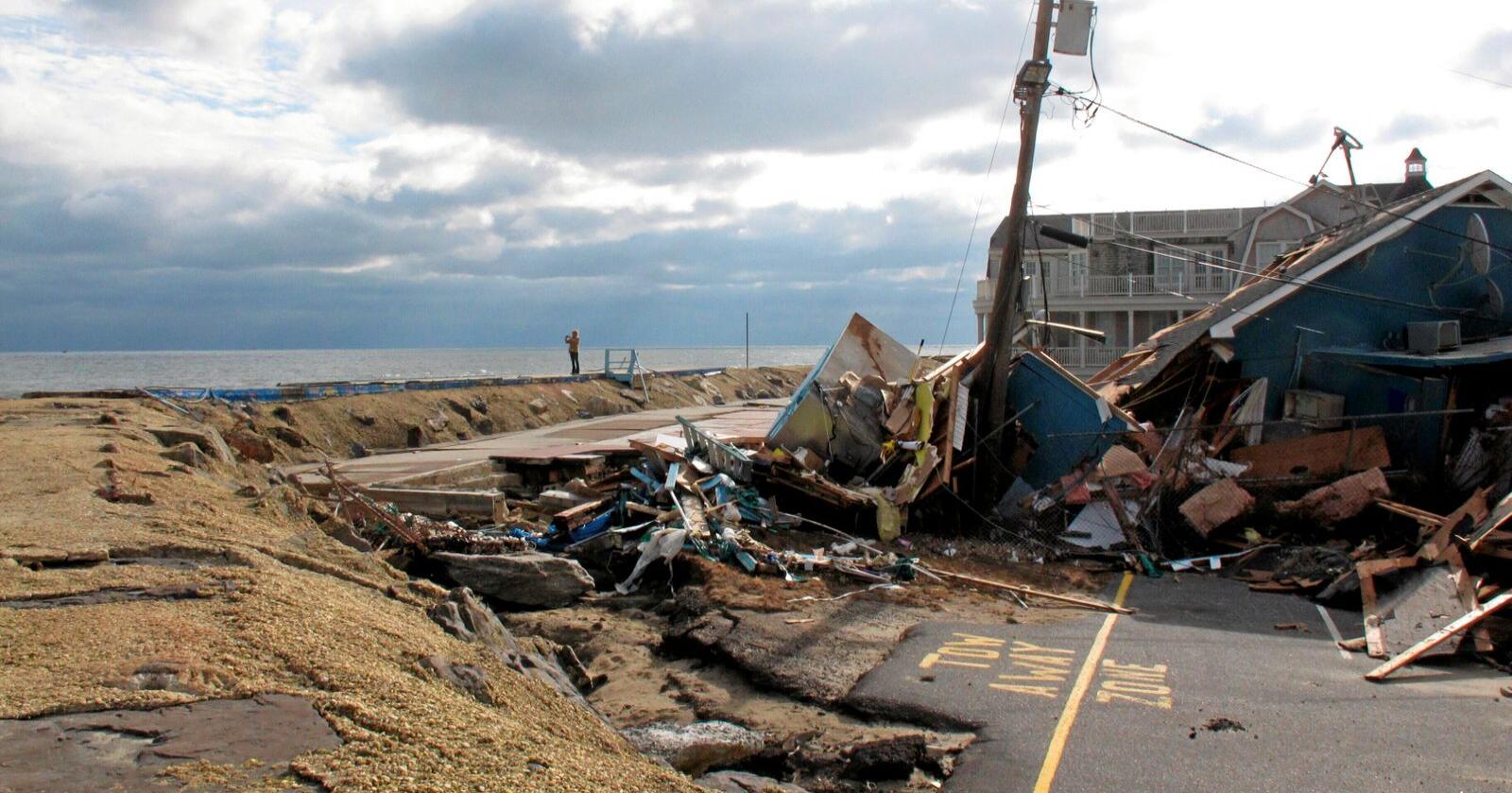 Ødeleggelsene etter "Superstorm Sandy" i 2012 ble verdsatt til 70 milliarder USD. 233 mennesker mistet livet som følge av orkanens herjinger. Foto: Wayne Parry / AP / NTB 