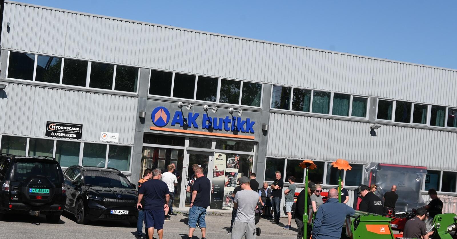 Slutten: 20. juni var det duket for konkurssalg blant annet på A-K maskiner sin tidligere avdeling på Kløfta. 