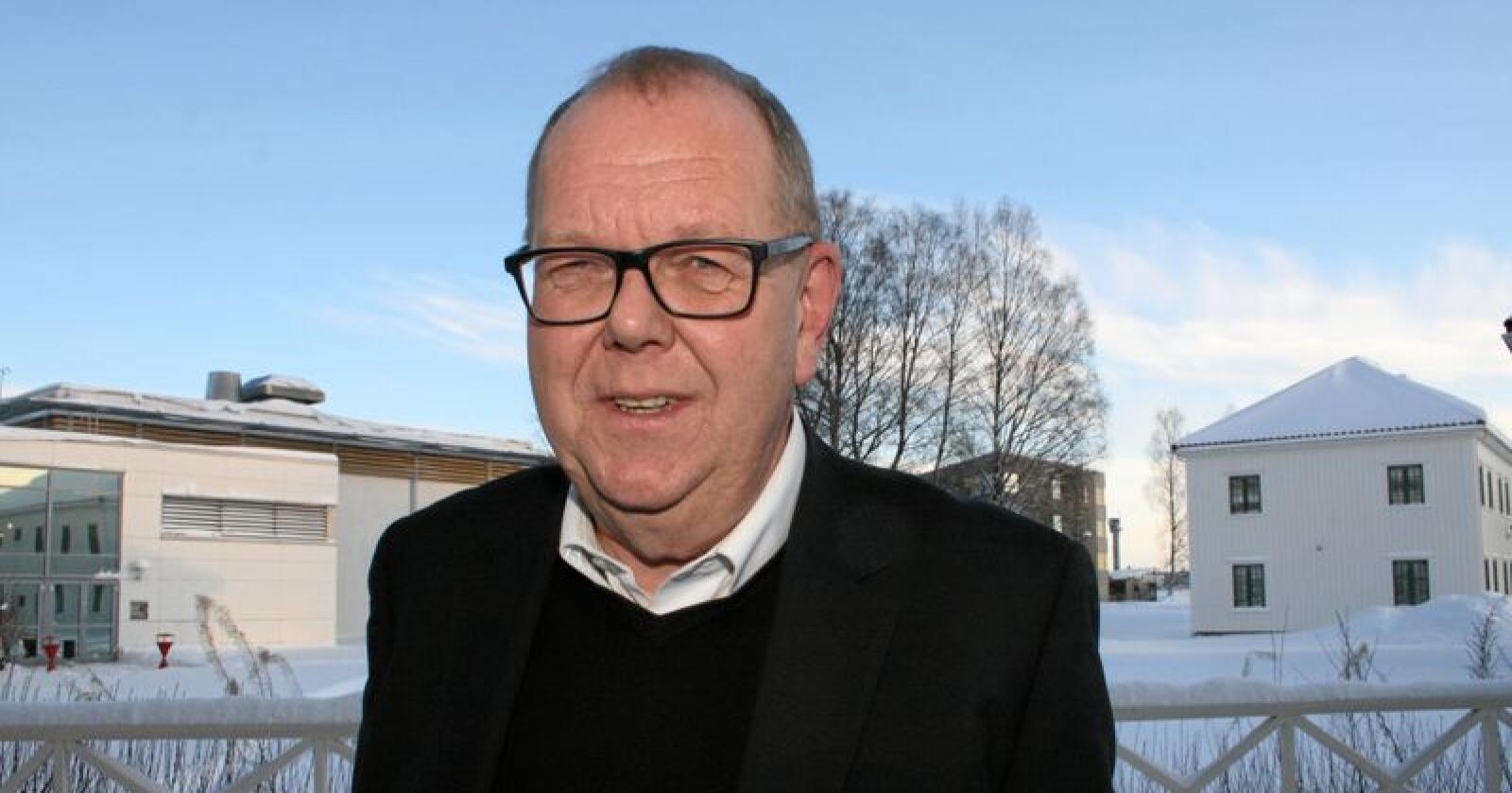 Myrhåp: Tidlegare næringspolitisk talsperson for Venstre, Pål Farstad, gir håp til bønder som fryktar konsekvensane av eit forbod mot nydyrking av myr. Foto: Bjarne Bekkeheien Aase