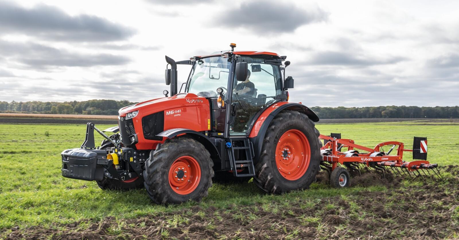 Nyhet: Nye M6001 er traktorserien for brukere som ønsker en lettere bygget traktor. Den tar over etter den tidligere serien MGX.