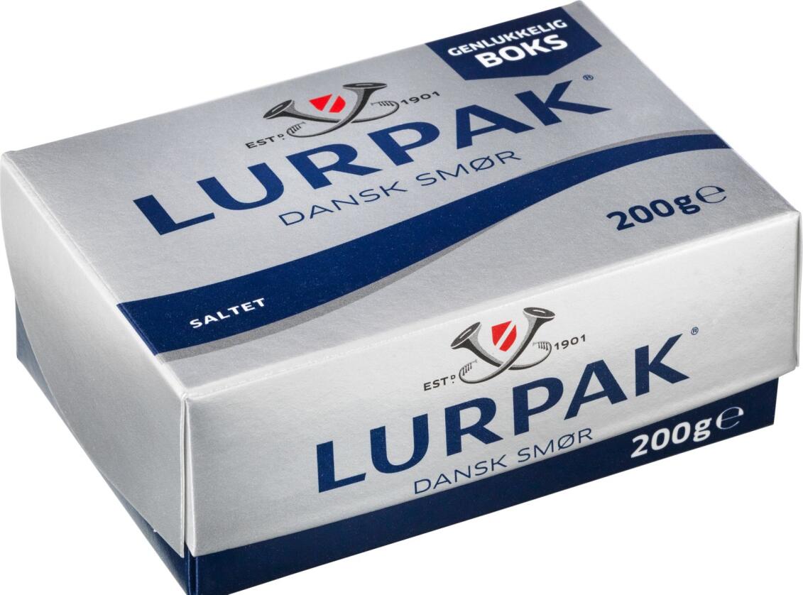 Dette danske meierismøret Lurpak er nå til salgs i de fleste dagligvarebutikker i Norge. Foto: Arla