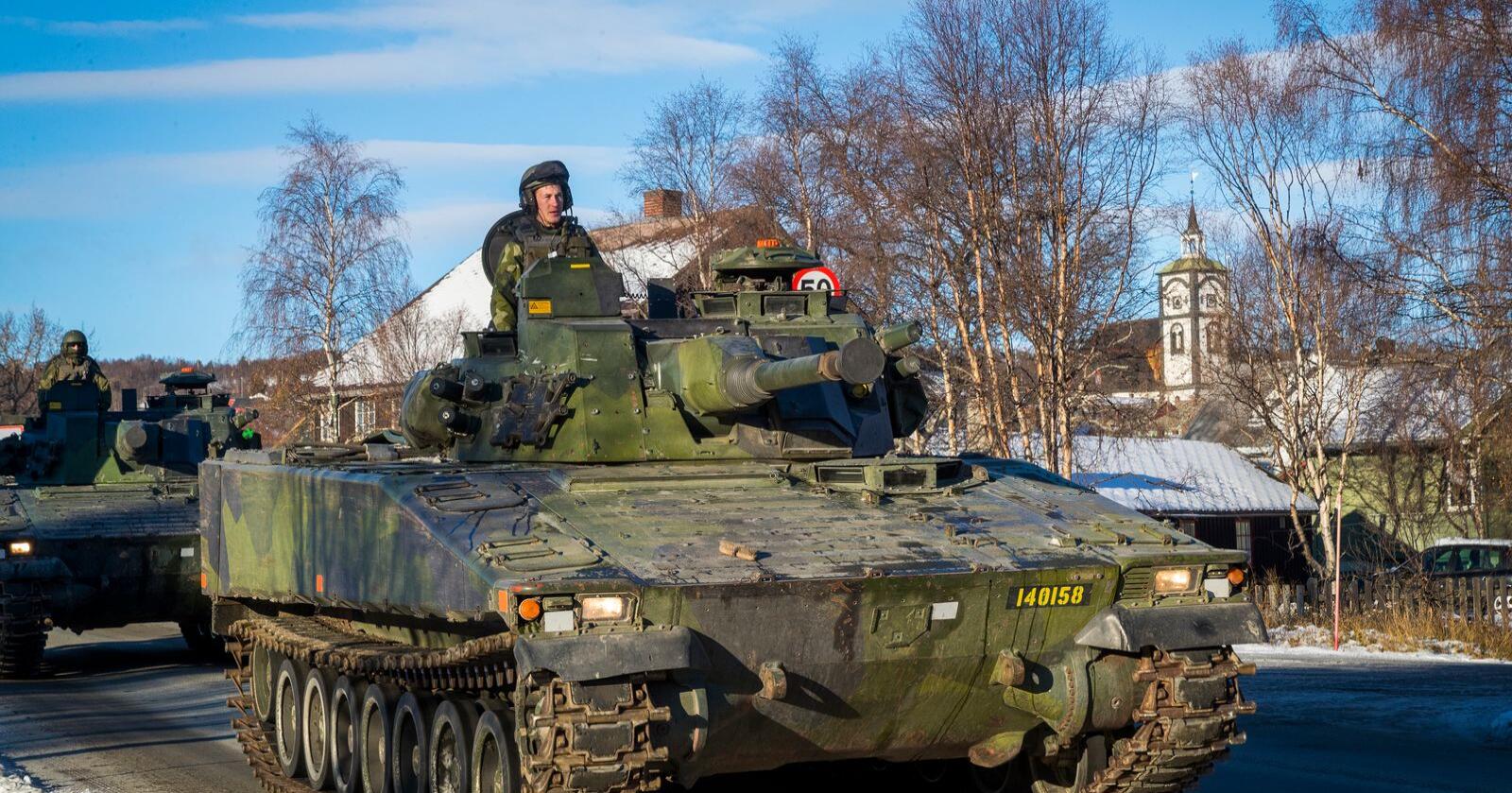 Her fra Nato-øvelsen Trident Juncture som fant sted i Norge i 2018. Bildet er fra Røros. Foto: Heiko Junge / NTB