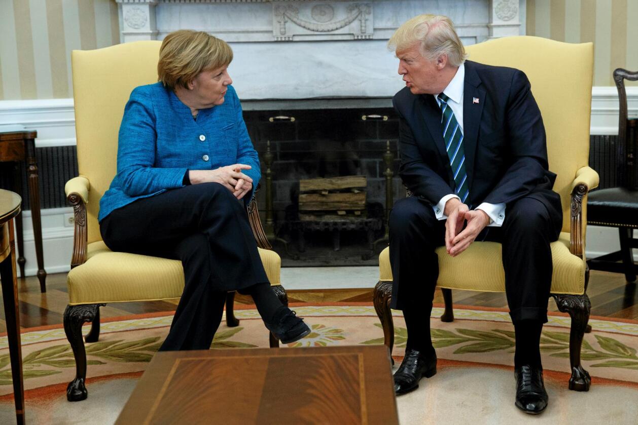 Usikker fremtid: Tysklands president Angela Merkel er pådriver for TTIP, mens USAs president Donald Trump er kritisk.Foto: Evan Vucci / AP / NTB scanpix