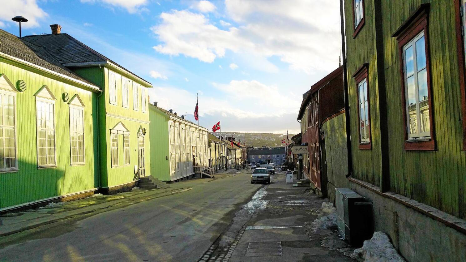 I distrikta: Kulturminnefondet har hovudkontor på Røros i Sør-Trøndelag. Etableringa i bergstad-byen har vore ein suksess, skriv kronikkforfattaren. Foto: Simen Bjørgen