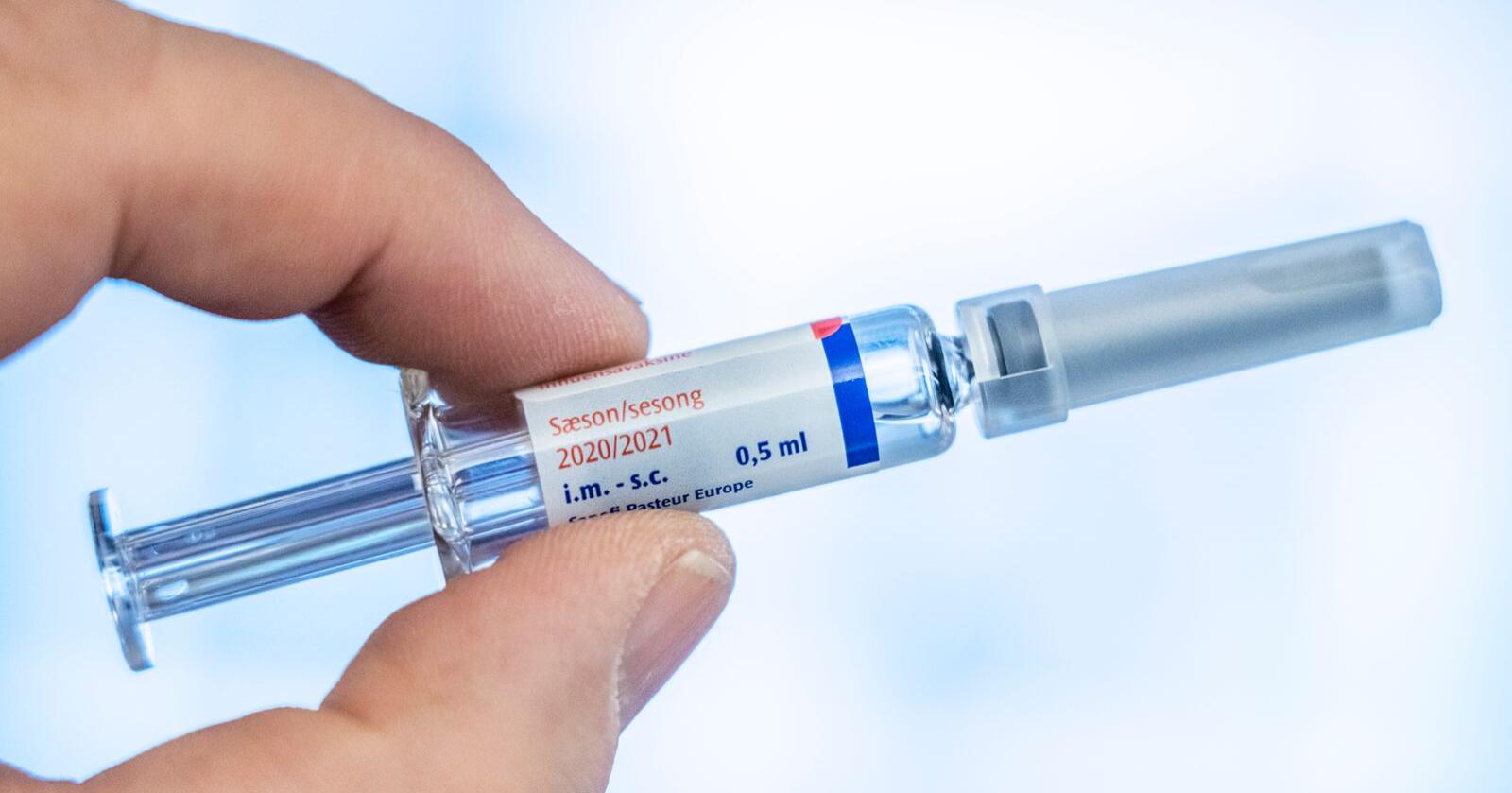 Nesten 380.000 nordmenn er så langt vaksinert for sesonginfluensa. Foto: Ole Berg-Rusten / NTB