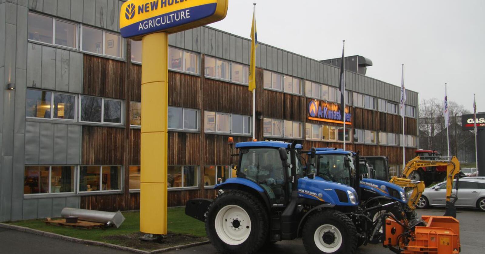 A-K Maskiner AS er nå overtatt av Bjarøy-gruppen Bildet er fra Kløfta, der hovedkontoret har vært siden årsskiftet 1977/78. Arkivfoto: Traktor