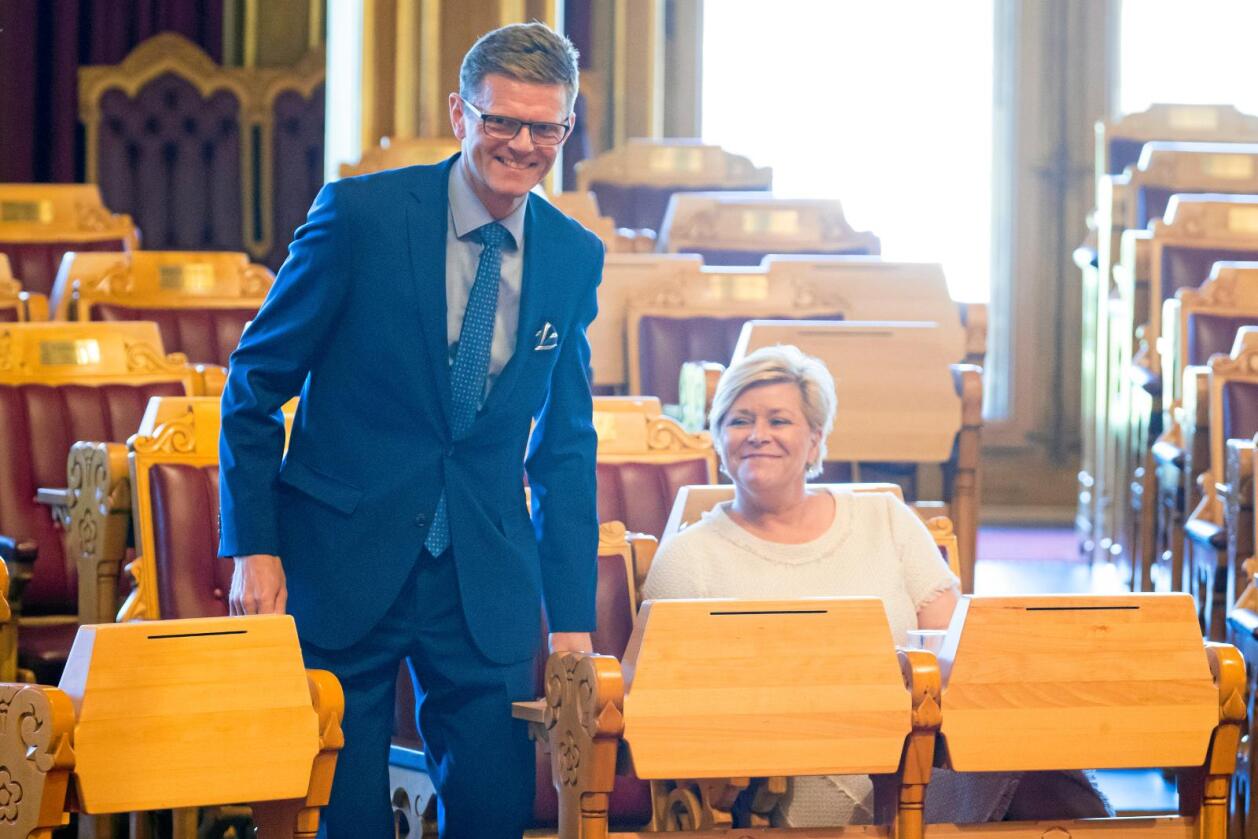 Spagat: Venstre-politikere skiller lag i synet på samarbeid med Siv Jensen og Frp. Her med Terje Breivik (V). Foto: Heiko Junge / NTB scanpix